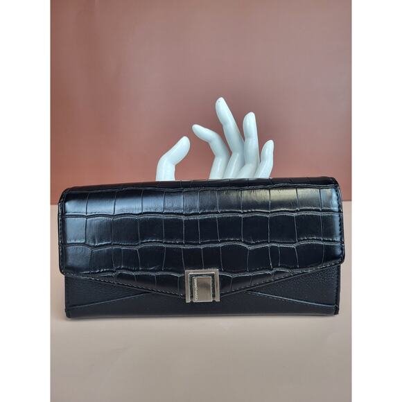 Samantha Vega Wallet Long Black Leather Women's Wallet - Picture 1 of 4